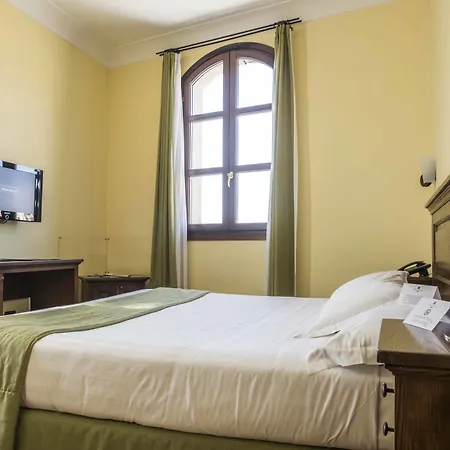 Oste Del Castello Wellness & Bike 4*