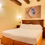Oste Del Castello Wellness & Bike 4*