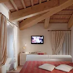 Hotell Oste Del Castello Wellness & Bike