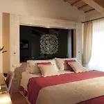Oste Del Castello Wellness & Bike Hotell