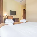 Oste Del Castello Wellness & Bike Hotell 4*