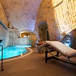 Oste Del Castello Wellness & Bike 호텔