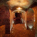 Oste Del Castello Wellness & Bike 호텔 4*