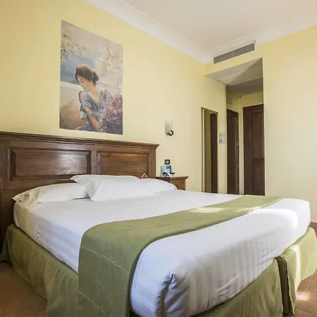Oste Del Castello Wellness & Bike ホテル