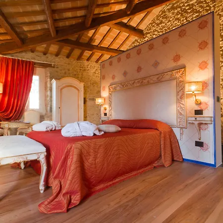ホテル Oste Del Castello Wellness & Bike