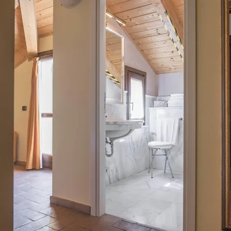 Oste Del Castello Wellness & Bike 4* ヴェルッキオ