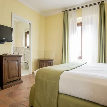 ホテル Oste Del Castello Wellness & Bike 4*