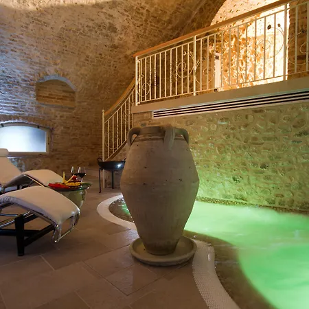Oste Del Castello Wellness & Bike Hotel 4*