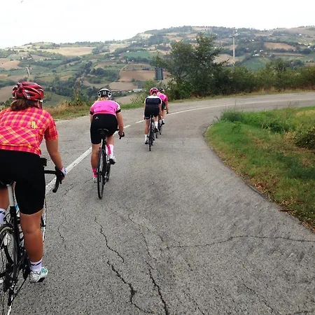 Oste Del Castello Wellness & Bike Verucchio