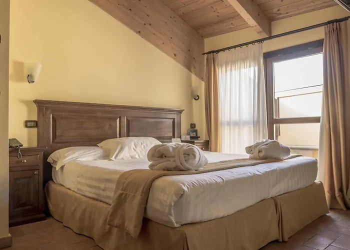 Oste Del Castello Wellness & Bike Hotel 4*