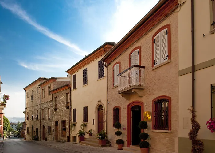 Hotel Oste Del Castello Wellness & Bike 4*